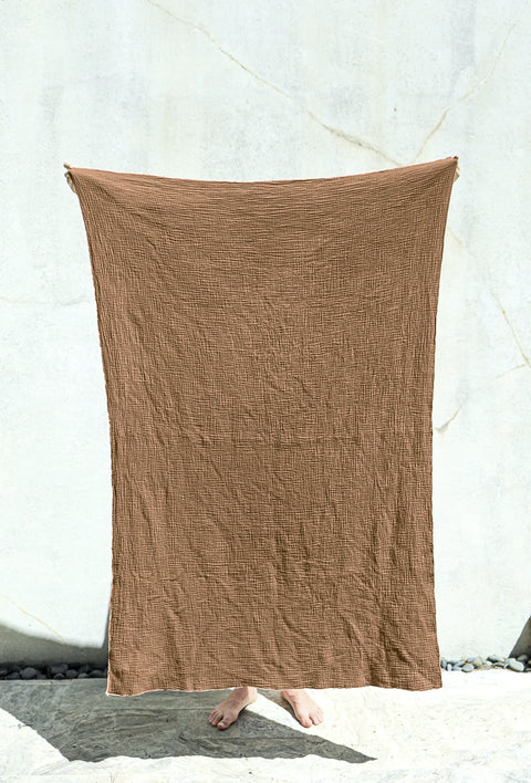 Generous Light Cloth