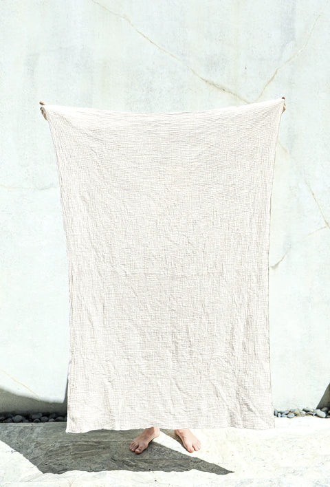 Generous Light Cloth