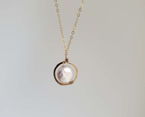 Pearl Frame Pendant
