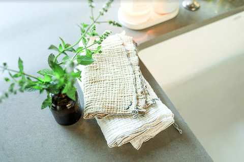 Petite Cloth