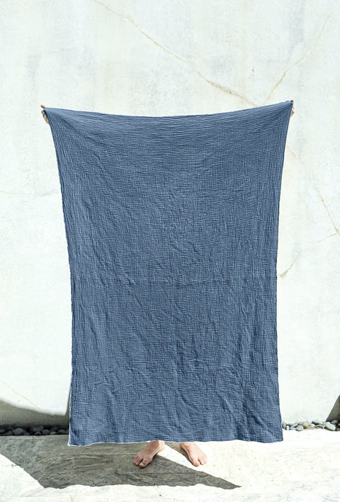 Generous Light Cloth